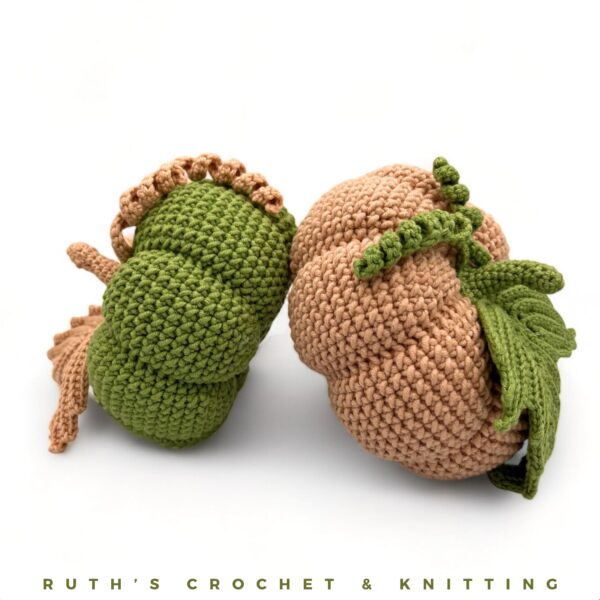 Handmade Crocheted Pumpkin Set - Green & Beige Décor - Image 9