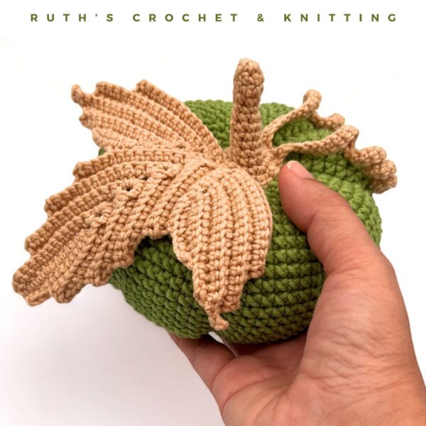 Handmade Crochet Green Autumn Pumpkin Décor for Tabletop - Image 3