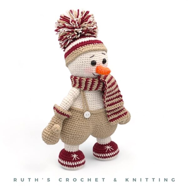 Handmade Christmas Snowman Amigurumi Doll - Holiday Decor - Image 4