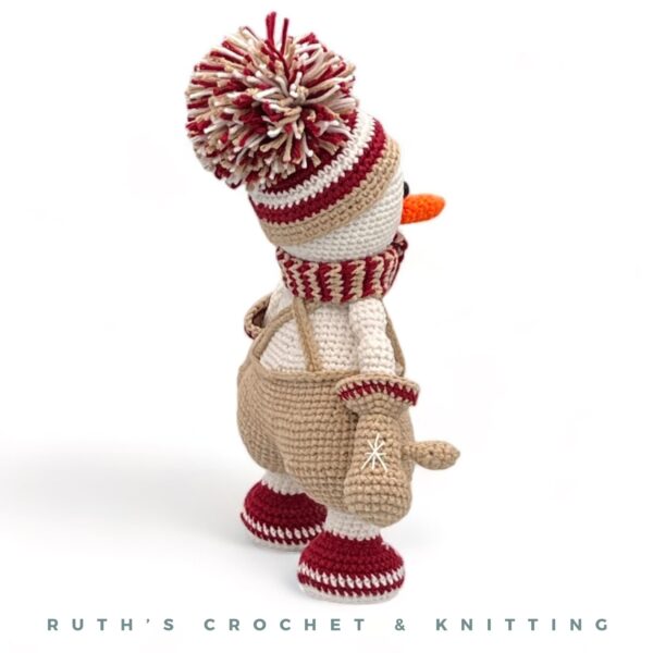 Handmade Christmas Snowman Amigurumi Doll - Holiday Decor - Image 6